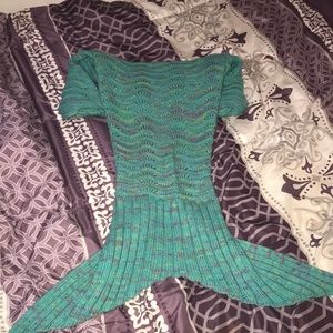 Teal Crochet mermaid blanket